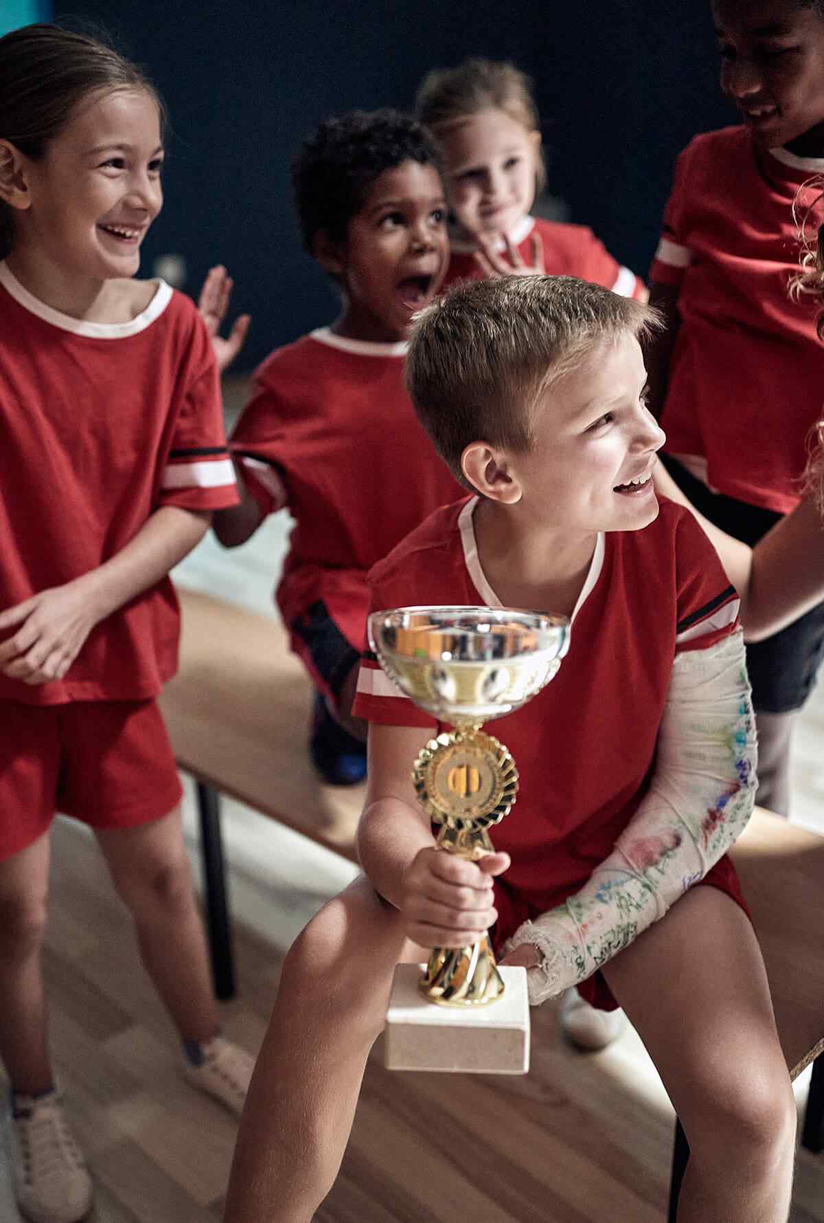 https://castlemagnergaa.com/wp-content/uploads/2022/11/about_image_03-1.jpg